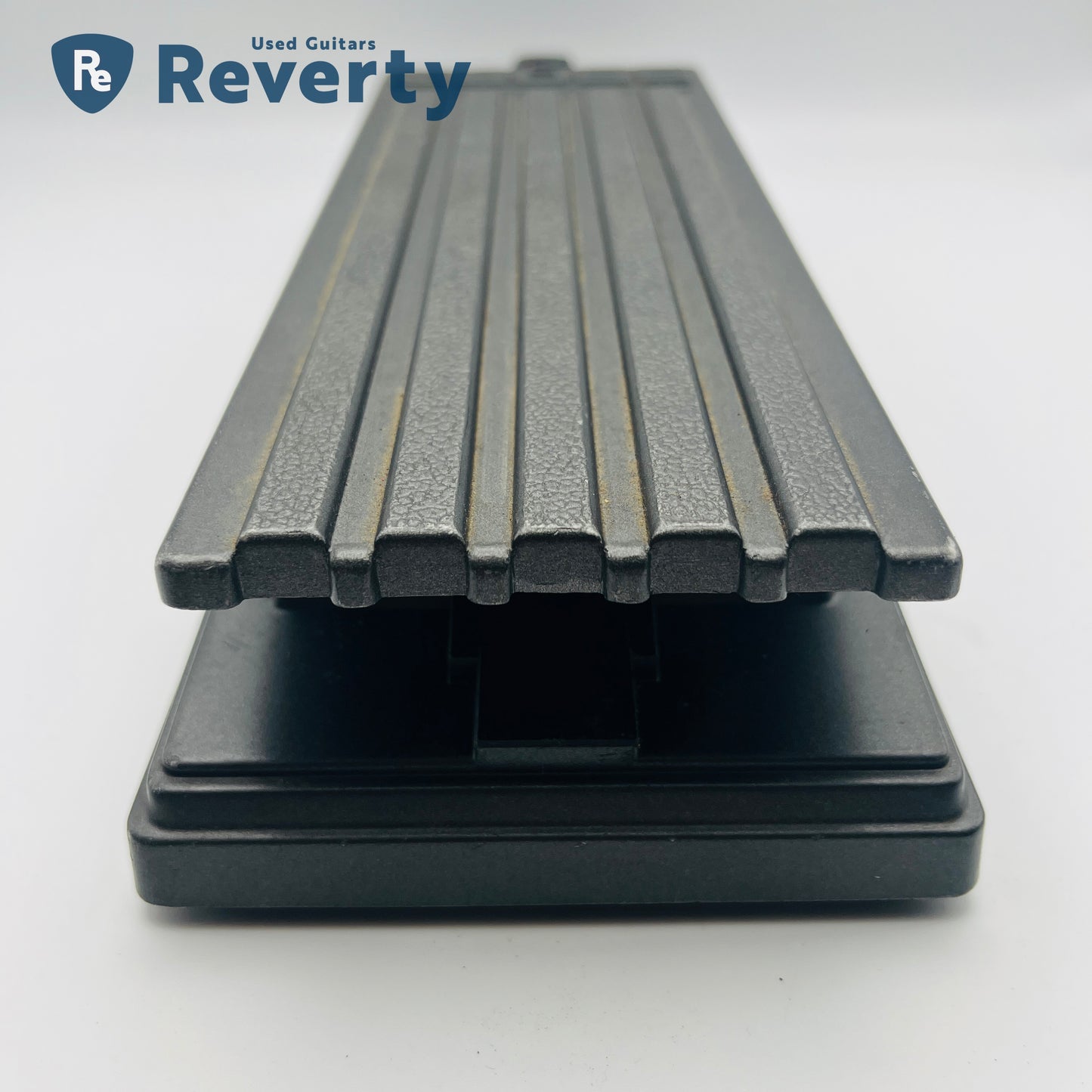 Boss FV-100 Volume Pedal Made in Japan Guitar Effect Pedal Used