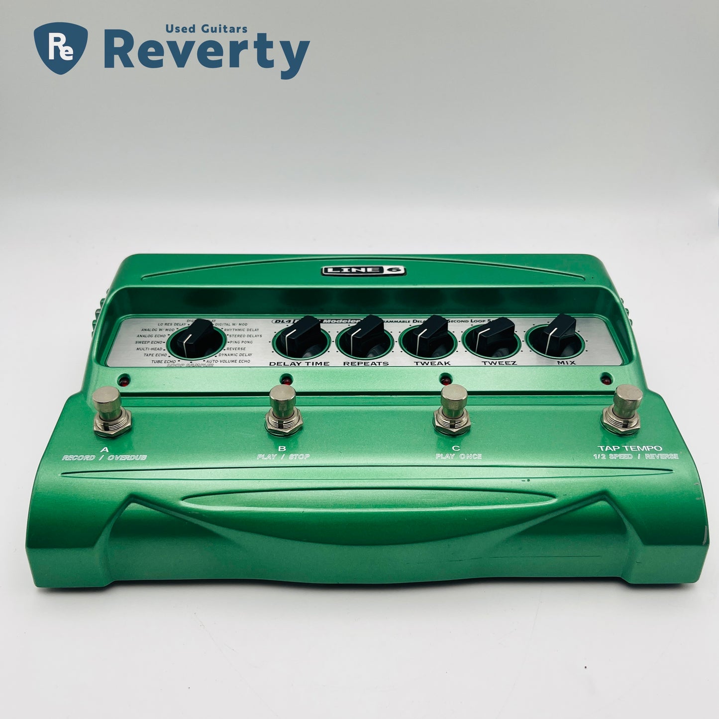 LINE6 DL4 Digital Delay Modeler Guitar Effect Pedal Used