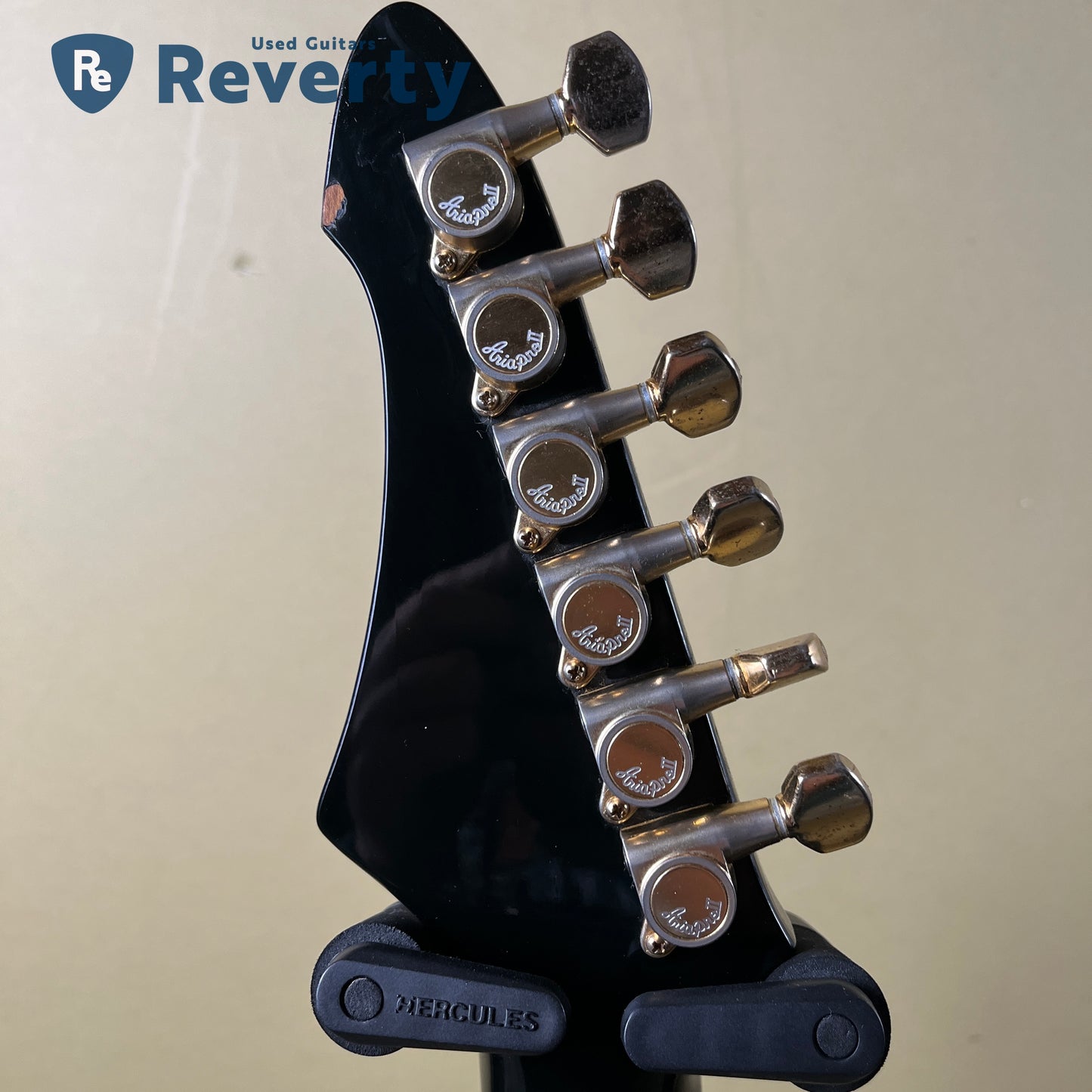 Aria Pro Ⅱ ZZ Custom Black / White 1984 Made in Japan Explorer Model Used