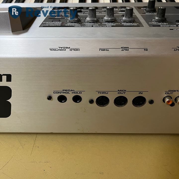 Roland Fantom-X8 Audio Track 88-Key Synthesizer Electronic Keyboard FantomX8 X8