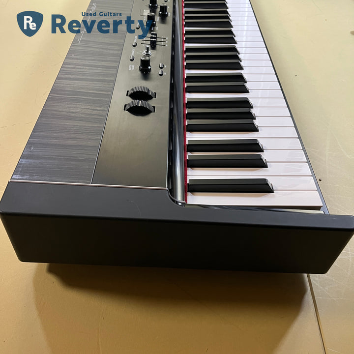 Korg Grand Stage GS1-88 Hammer Weighted Action Stage 88-Keys Piano Used