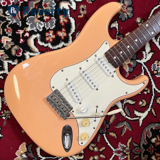 Fender Japan ST62M ’62 Reissue Stratocaster Shell Pink 1993–1994 Made in Japan Used