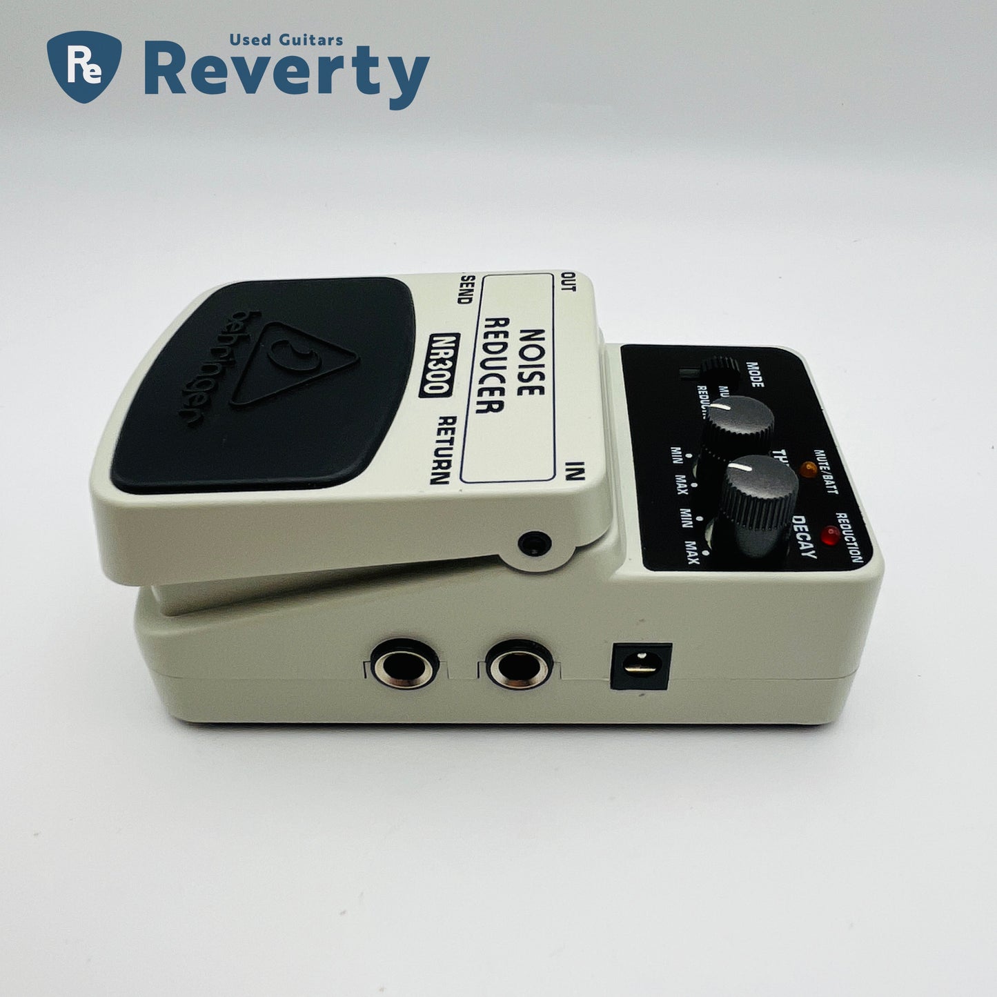 Behringer NR300 Noise Reducer Guitar Effect Pedal Used