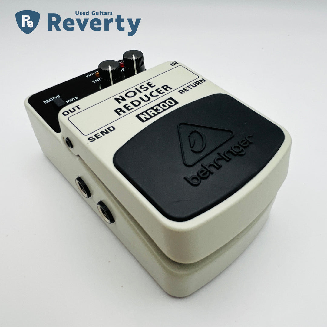 Behringer NR300 Noise Reducer Guitar Effect Pedal Used