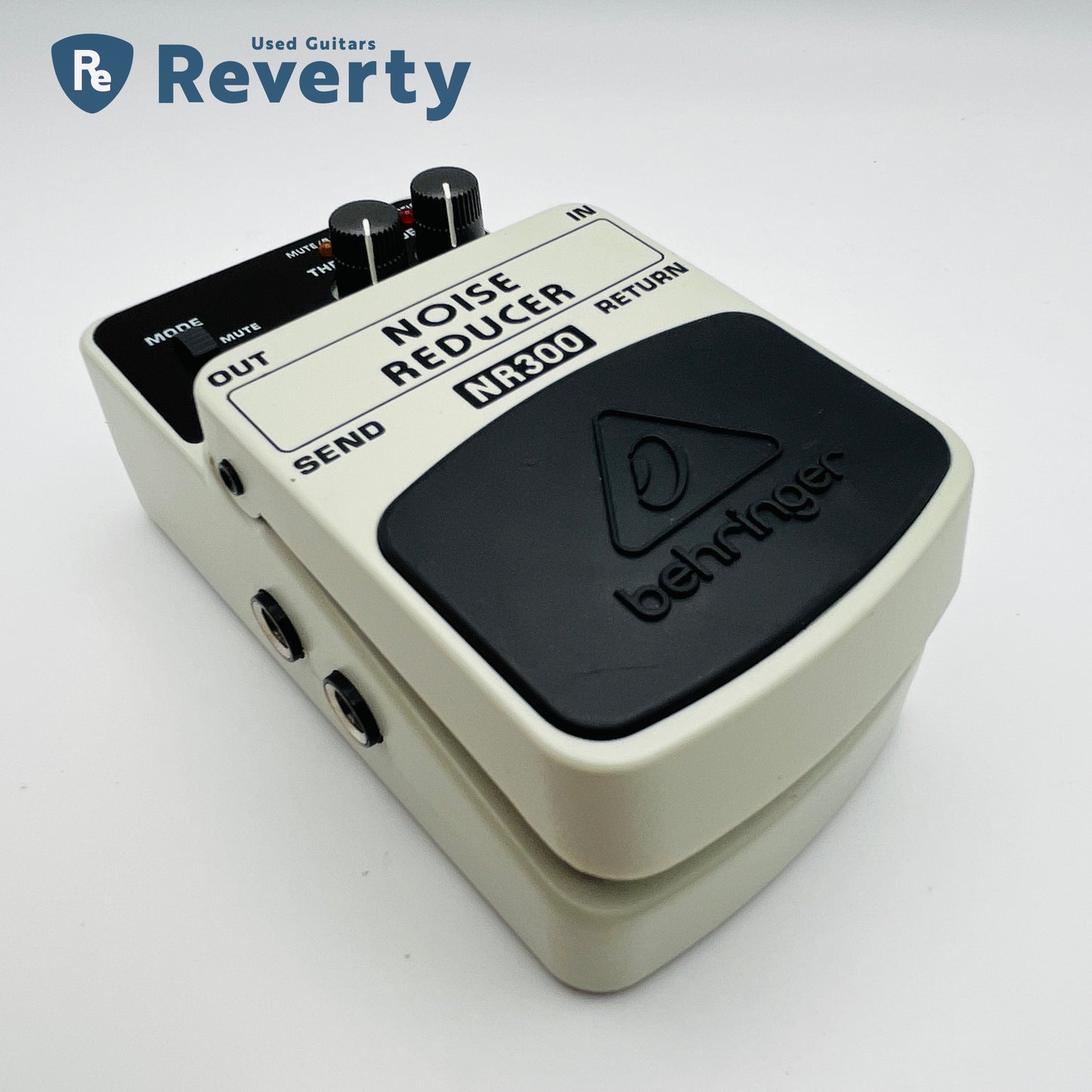 Behringer NR300 Noise Reducer Guitar Effect Pedal Used