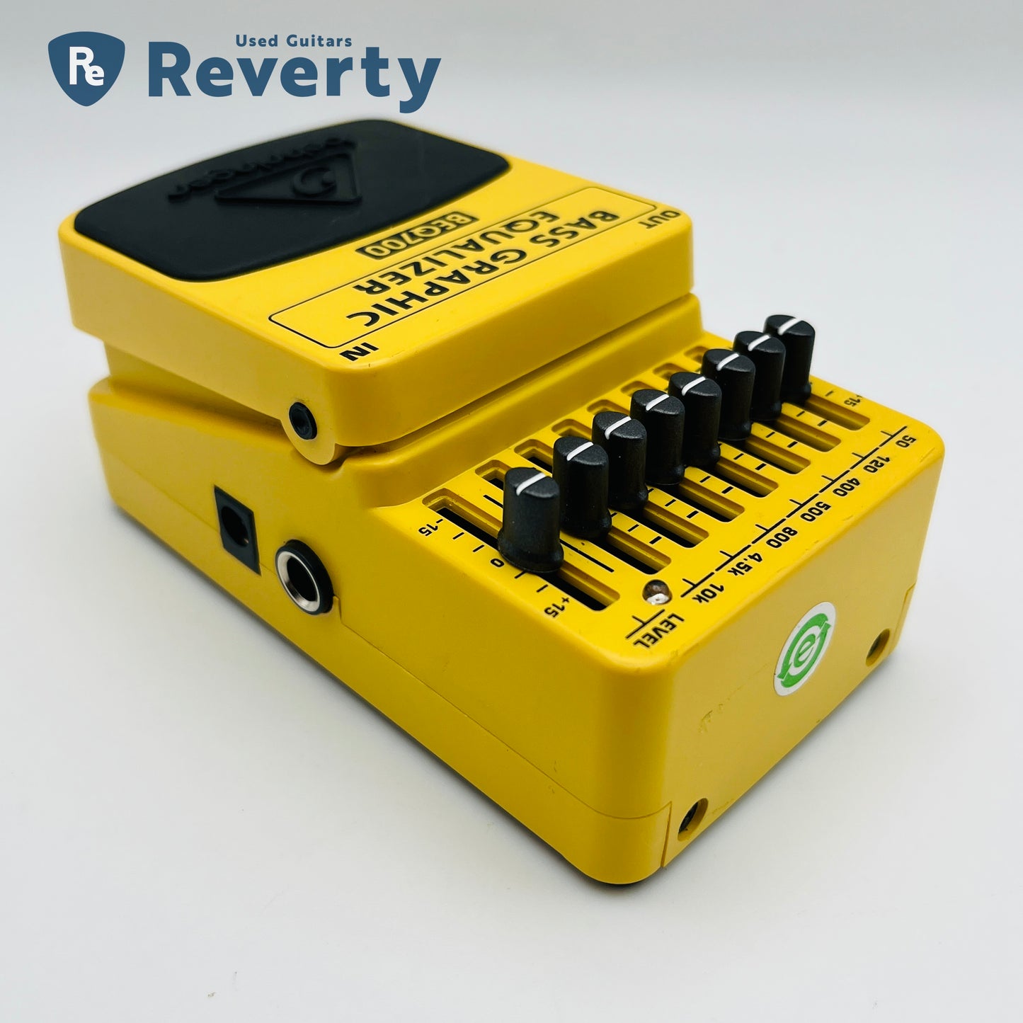 Behringer BEQ700 Bass Graphic Equalizer Effect Pedal Used