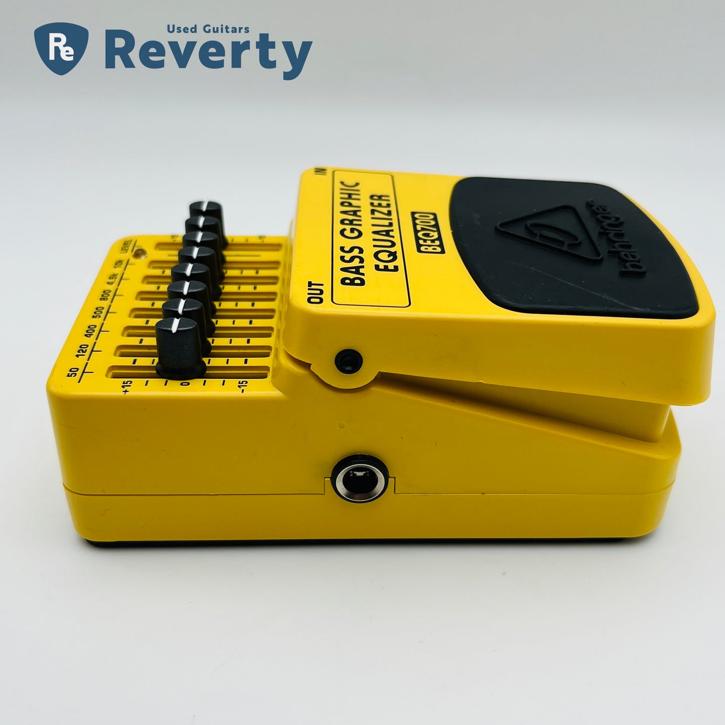 Behringer BEQ700 Bass Graphic Equalizer Effect Pedal Used