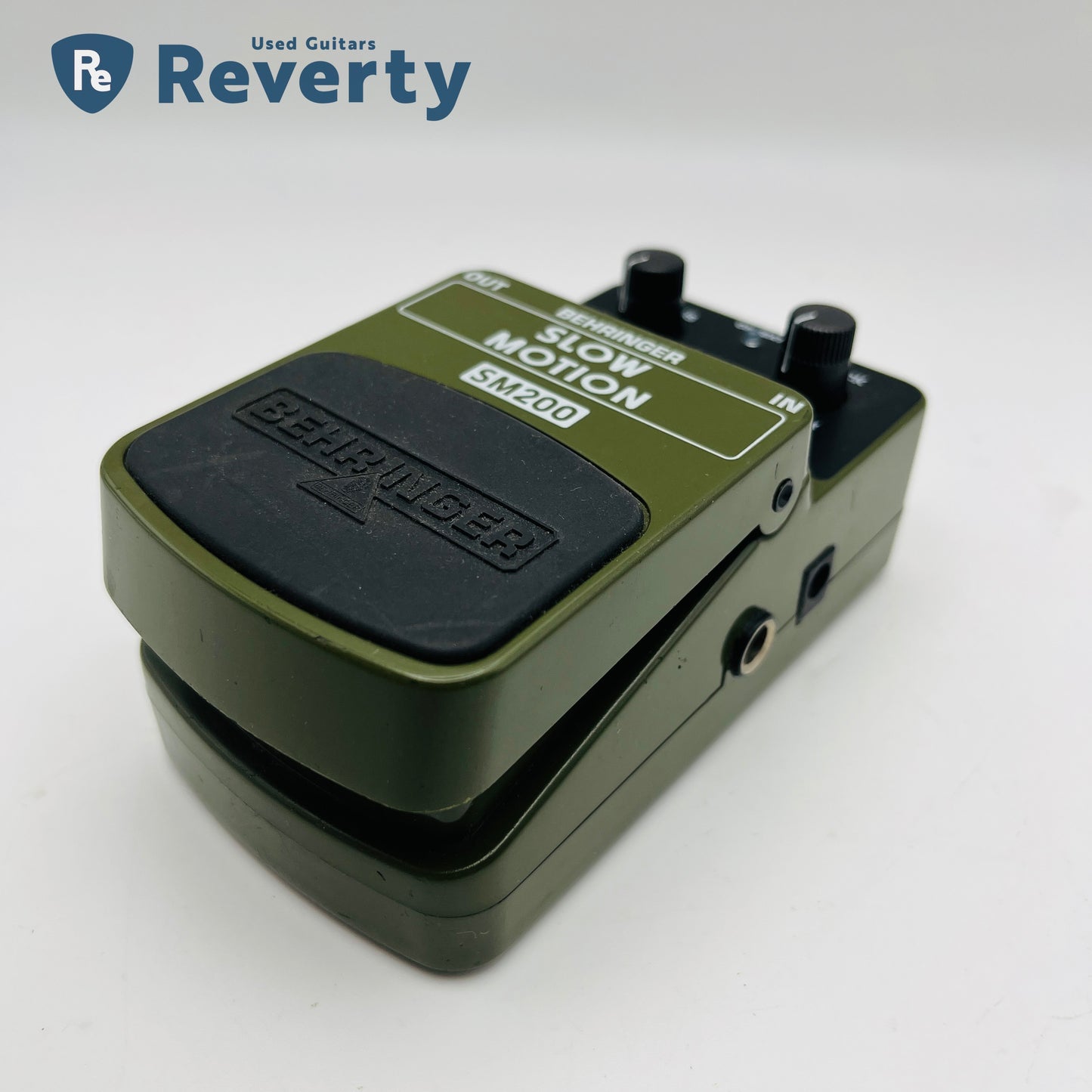 Behringer SM200 Slow Motion Guitar Effect Pedal Used
