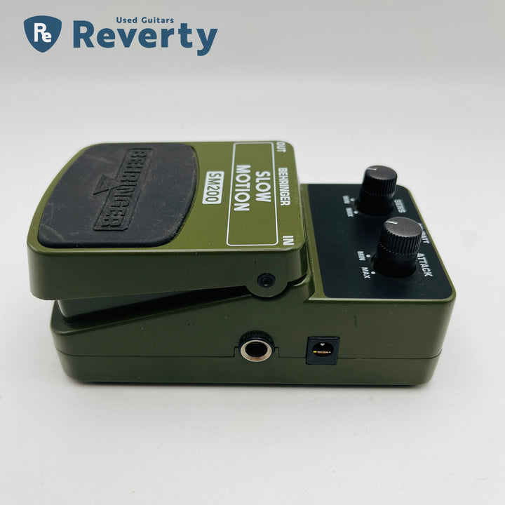 Behringer SM200 Slow Motion Guitar Effect Pedal Used
