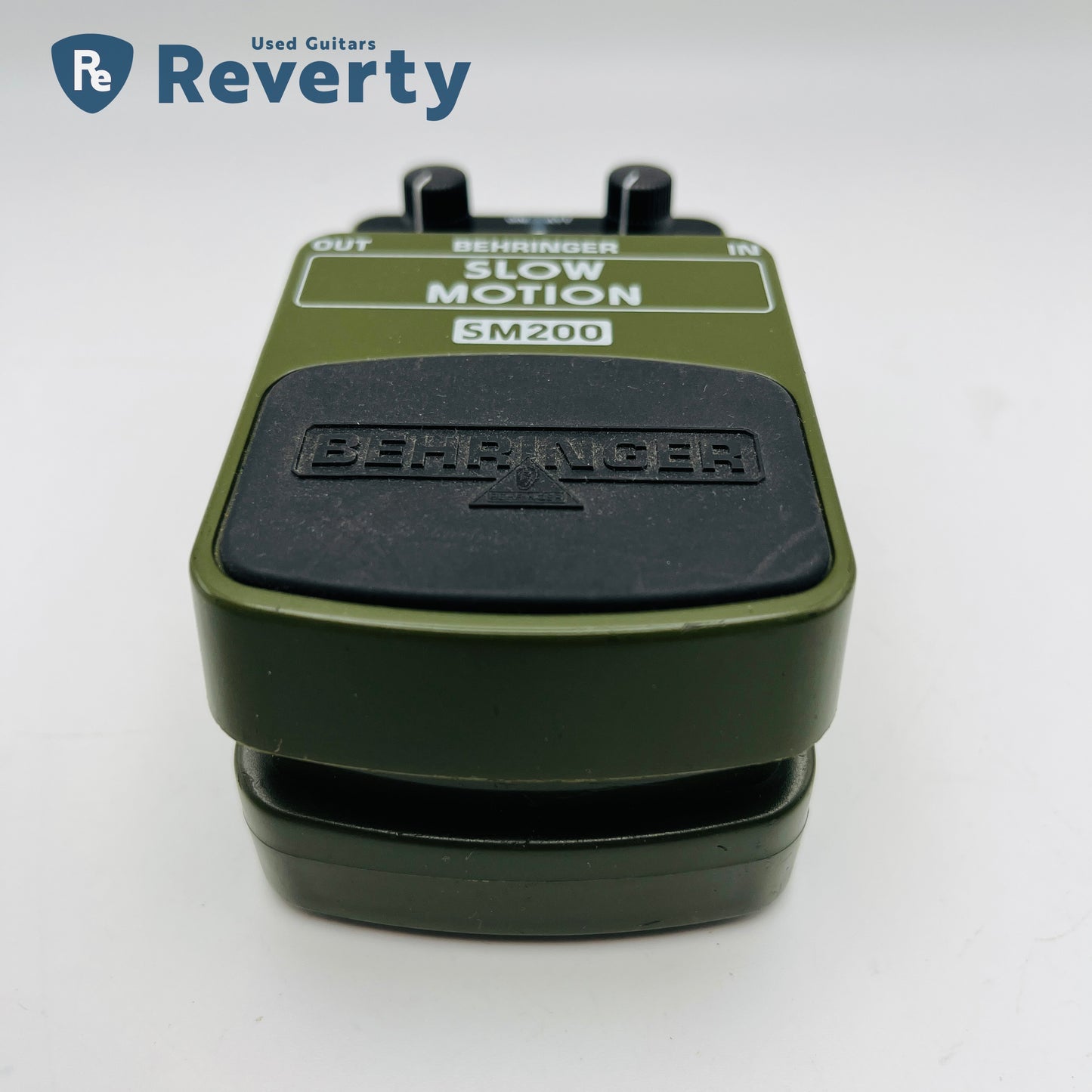 Behringer SM200 Slow Motion Guitar Effect Pedal Used