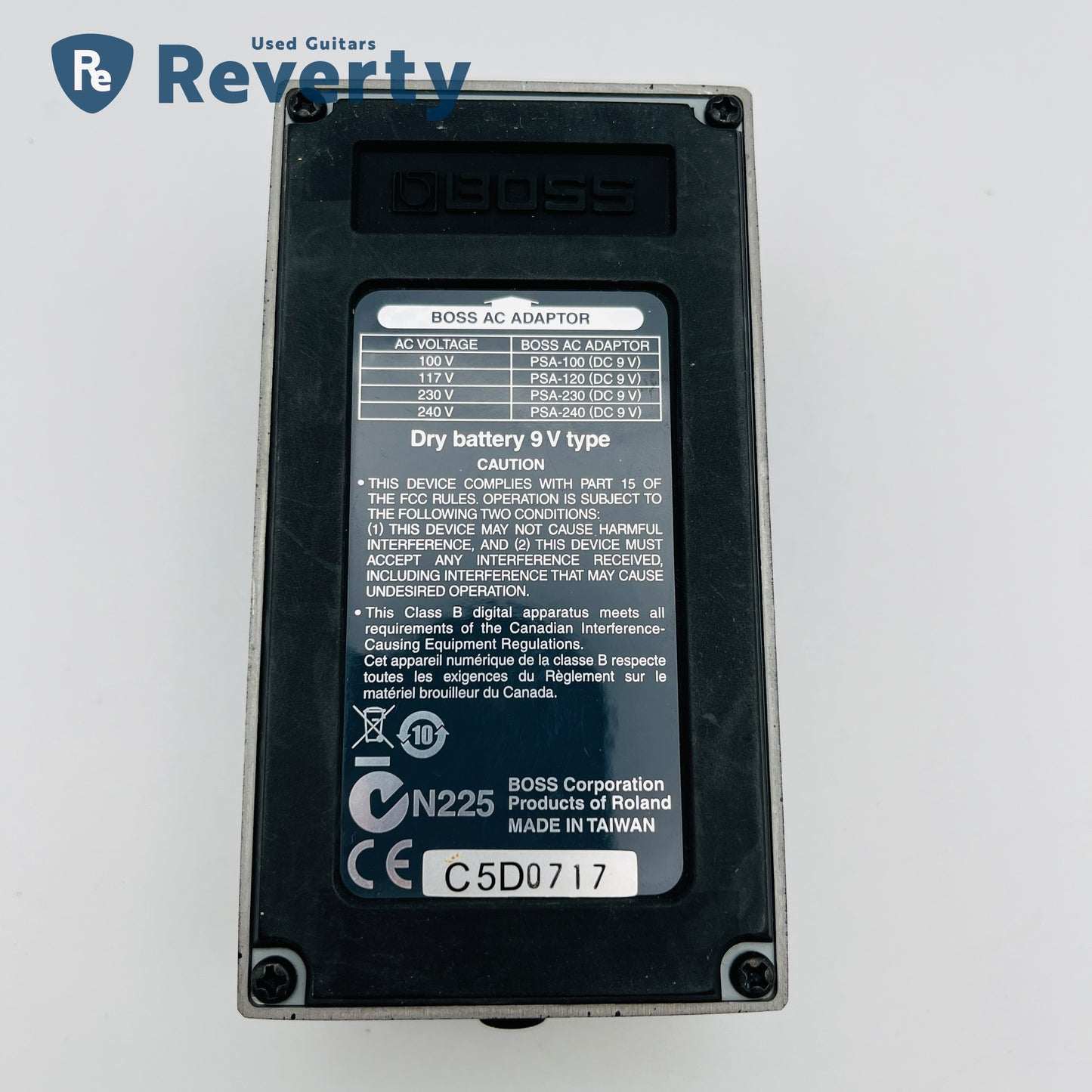 Boss ST-2 Power Stack Distortion Guitar Effect Pedal Made in Taiwan Used