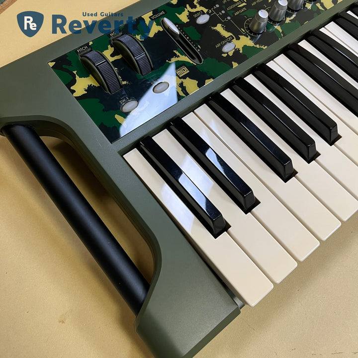 KORG X50-CF Limited Camouflage Edition 61-Key Keyboard Synthesizer w/Power supply Used