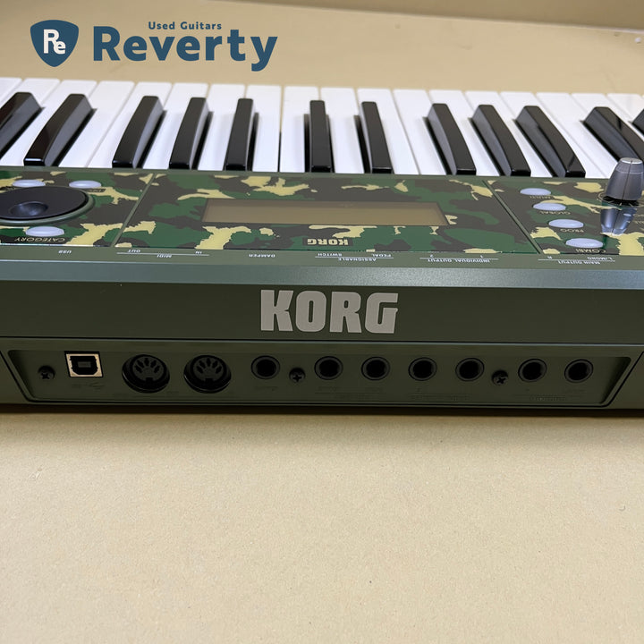 KORG X50-CF Limited Camouflage Edition 61-Key Keyboard Synthesizer w/Power supply Used