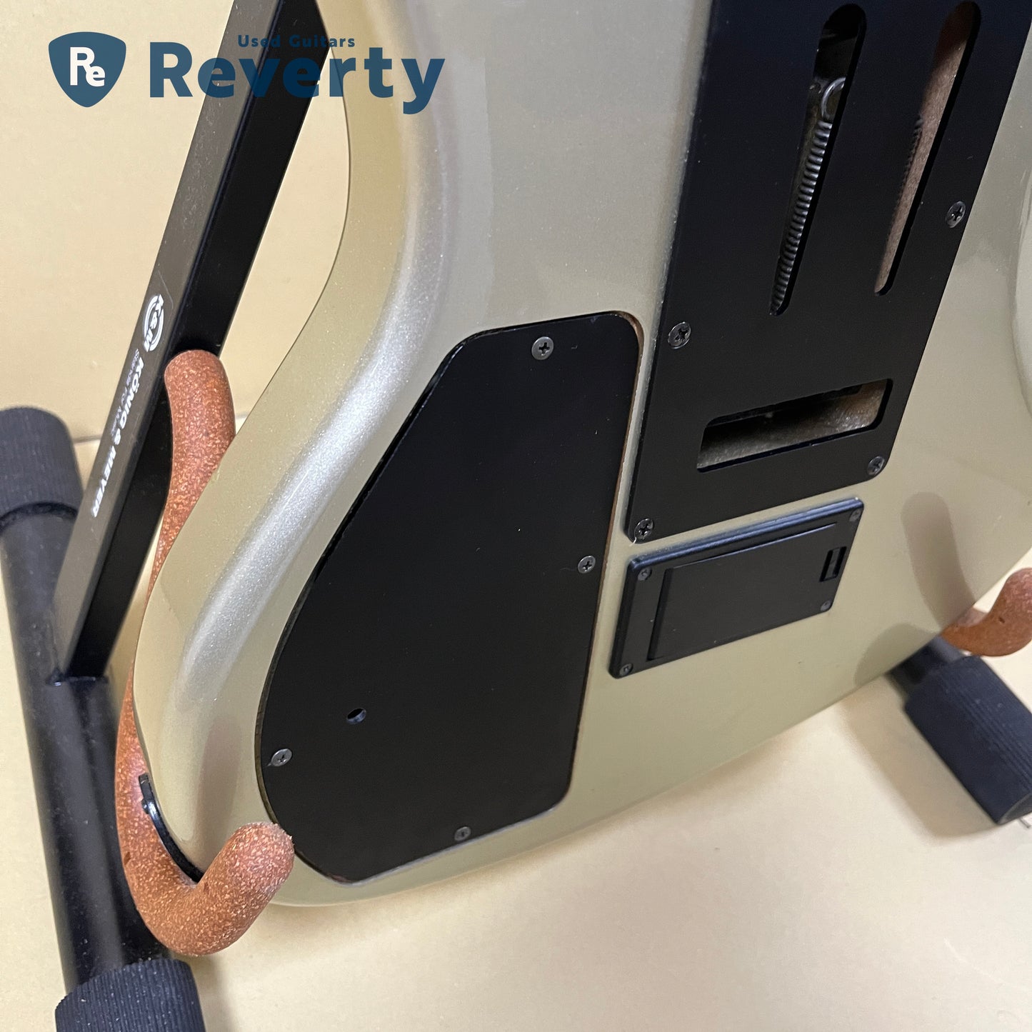 Fernandes JG-65S Jaguar model Electric Guitar w/Sustainer Lite AS-IS