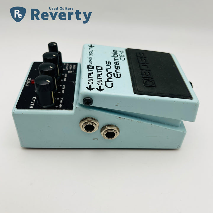 Boss CE-5 Chorus Ensemble Guitar Effect Pedal Made in Taiwan Used