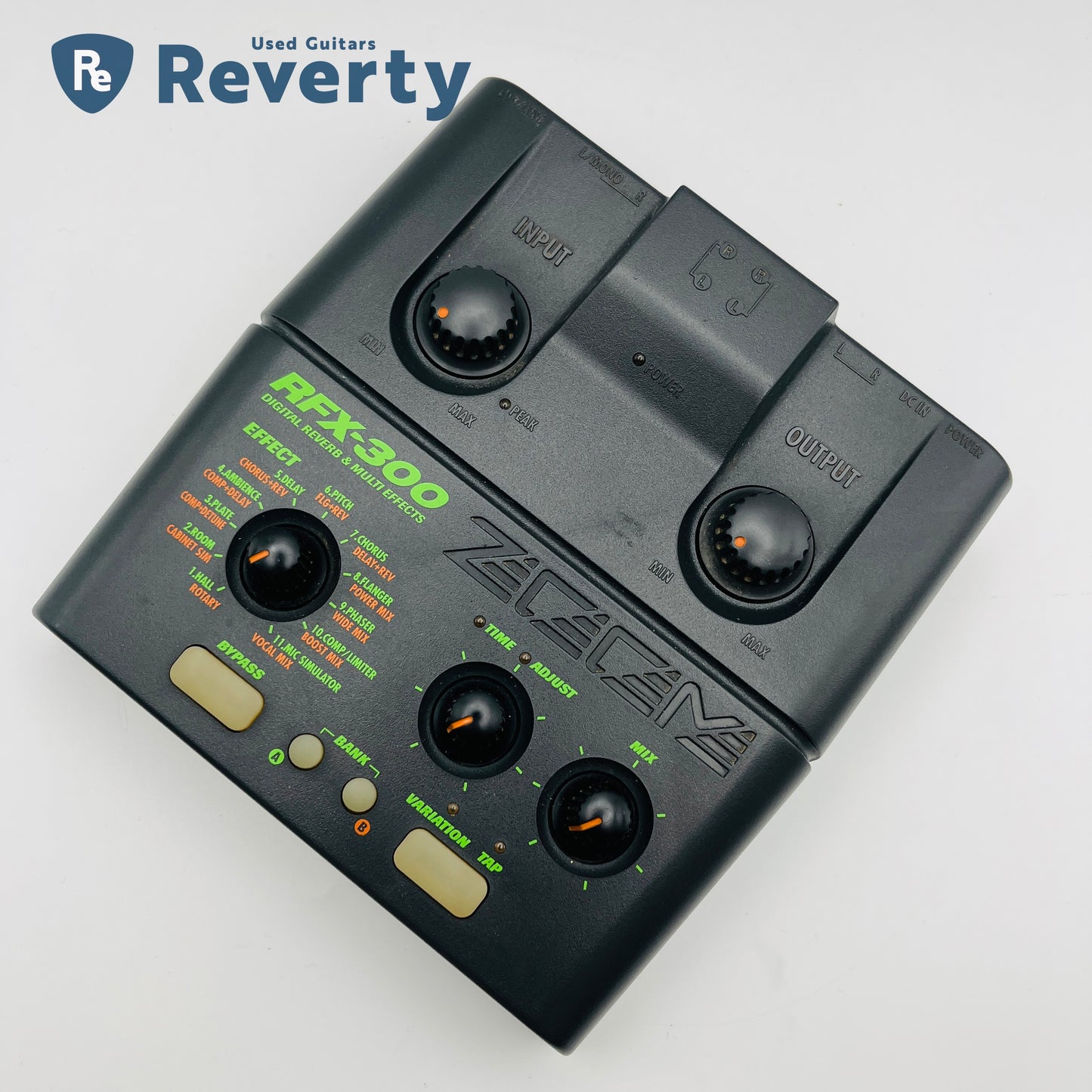 Zoom RFX-300 Digital Reverb & Multi-Effects Processor Guitar Effect Pedal Used