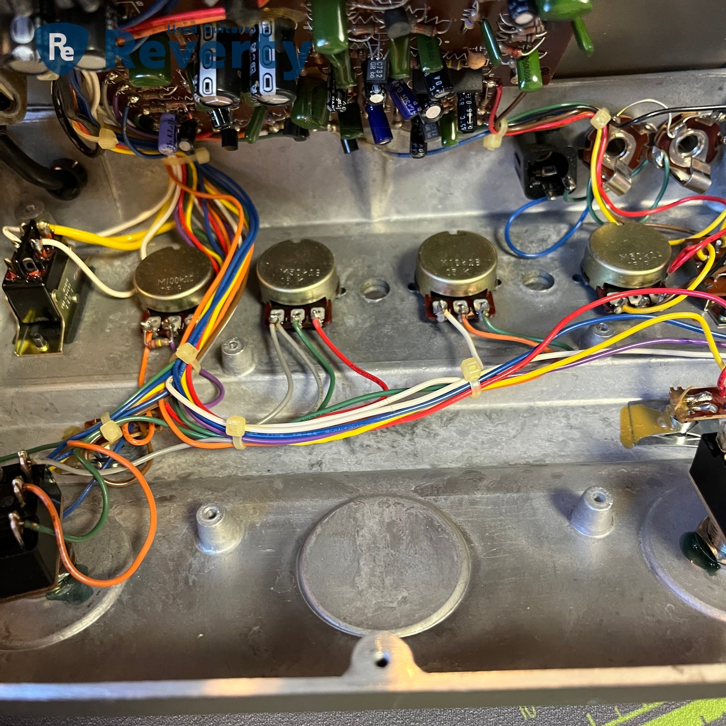 BOSS CE-1 Chorus Ensemble Vintage Analog Guitar Effecter Pedal 1979 Made in Japan