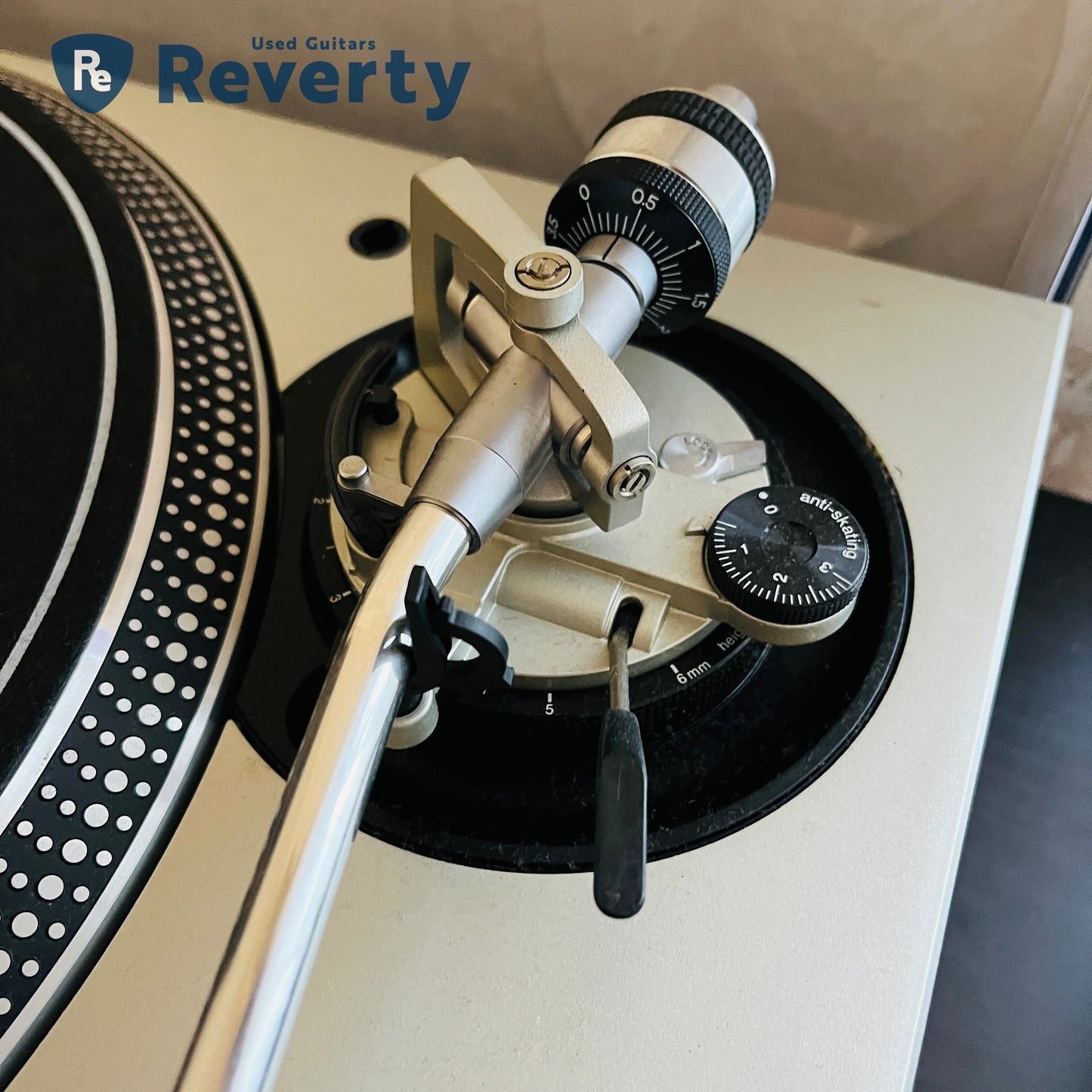 Technics SL-1200MK3D DJ Turntable w/ Shure M44G Made in Japan 100V Used